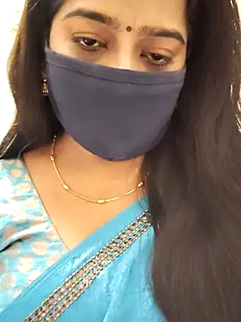 Snapshot of saritha29 chatting on 06.26.26 saritha29 online show from 06.26.26