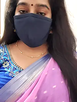 Snapshot of saritha29 chatting on 07.13.26 saritha29 online show from 07.13.26
