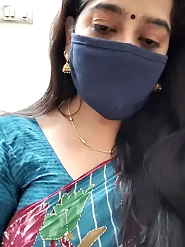 Snapshot of saritha29 chatting on 07.14.26 saritha29 online show from 07.14.26