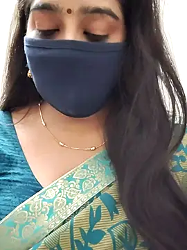 Snapshot of saritha29 chatting on 07.16.26 saritha29 online show from 07.16.26