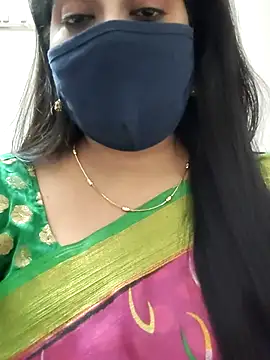 Snapshot of saritha29 chatting on 07.24.26 saritha29 online show from 07.24.26