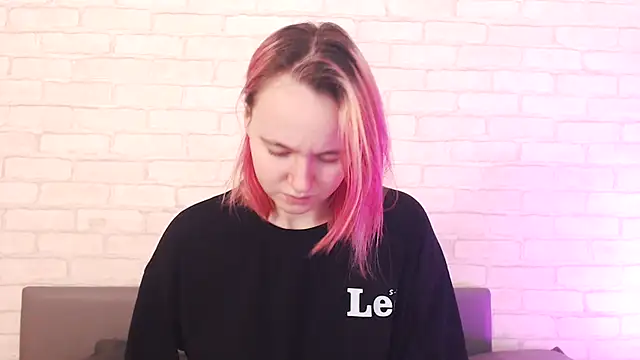 Ericha Stone online show from 12.19.25