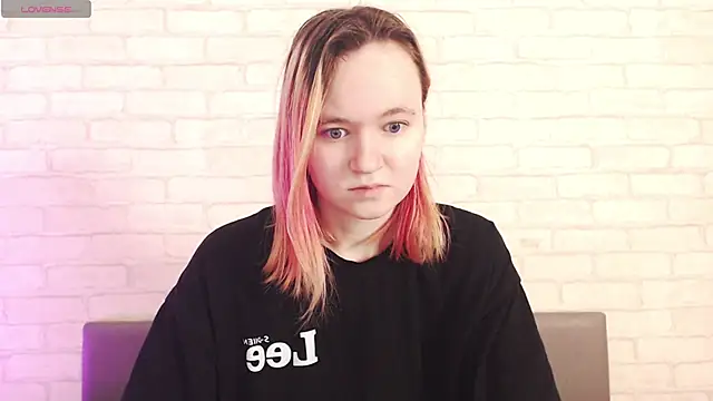 Ericha Stone online show from 02.21.26