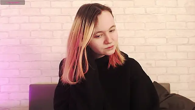 Ericha Stone online show from 03.15.26