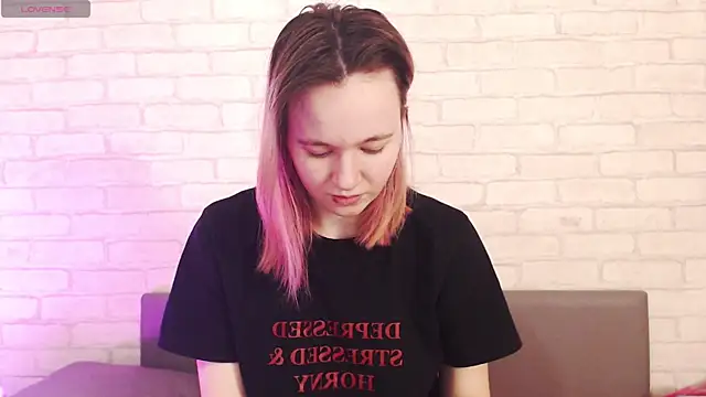 Ericha Stone online show from 04.16.26