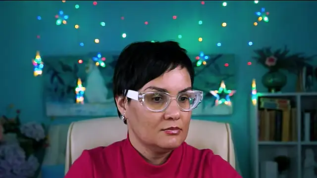 Snapshot of LauraDavidsons chatting on 02.18.26 LauraDavidsons online show from 02.18.26