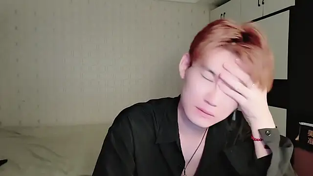 Snapshot of Dancer03 chatting on 09.13.25 Dancer03 online show from 09.13.25