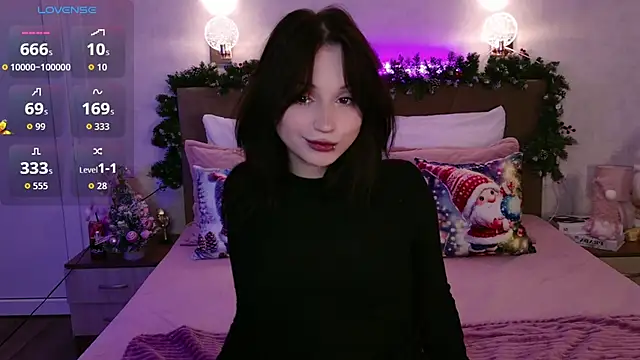 YourLittleDevil online show from 12.03.25