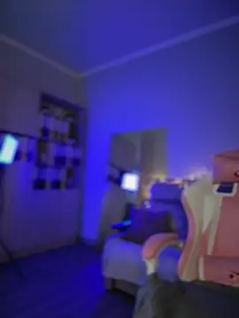 YourLittleDevil online show from 04.05.26