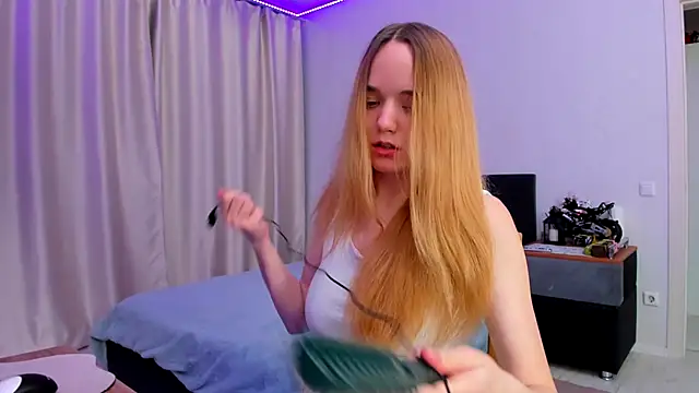 JanetShy online show from 10.01.25