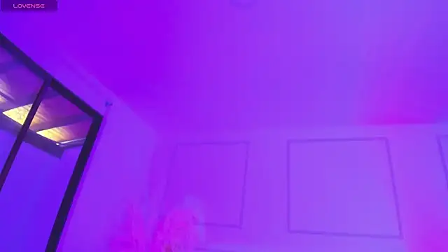 Emilywillis8 online show from 10.24.25