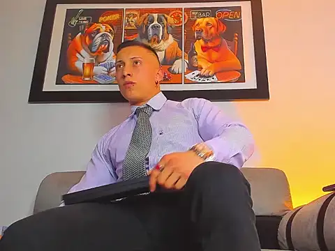 Snapshot of Masster_ares_ chatting on 09.30.25 Masster ares online show from 09.30.25