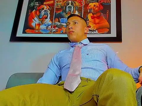 Snapshot of Masster_ares_ chatting on 10.14.25 Masster ares online show from 10.14.25