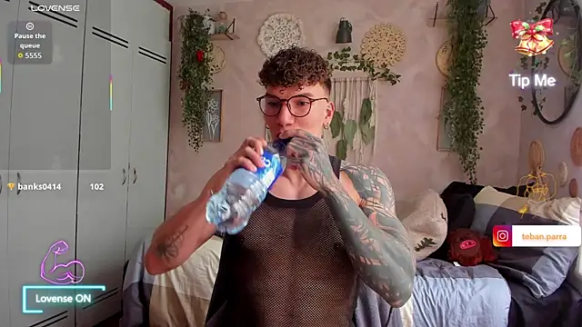 Snapshot of estebandi_do chatting on 01.15.26 estebandi do online show from 01.15.26