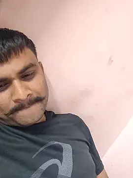 Snapshot of Frvgggghh chatting on 02.12.26 Frvgggghh online show from 02.12.26