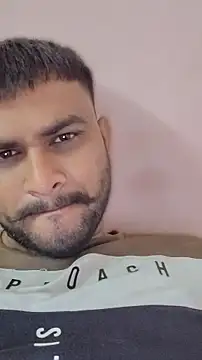 Snapshot of Frvgggghh chatting on 02.26.26 Frvgggghh online show from 02.26.26