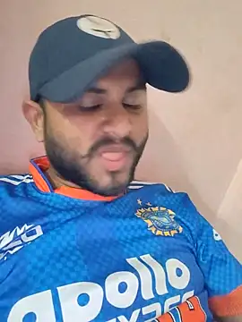 Snapshot of Frvgggghh chatting on 03.21.26 Frvgggghh online show from 03.21.26