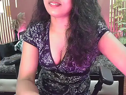 shaalu sharma online show from 10.15.25