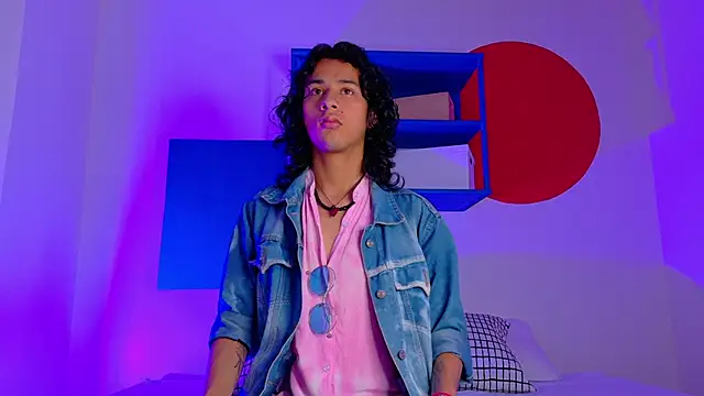 Snapshot of BenjiFiore_ chatting on 09.13.25 BenjiFiore  online show from 09.13.25