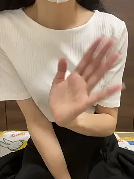 Snapshot of yayoi_jp chatting on 06.04.26 yayoi jp online show from 06.04.26
