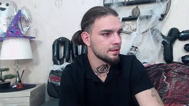 DanyelCarter online show from 10.19.25