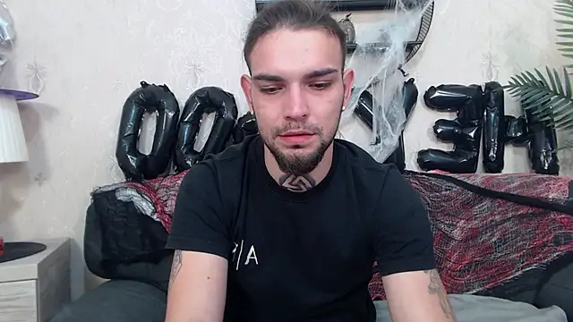 DanyelCarter online show from 10.20.25