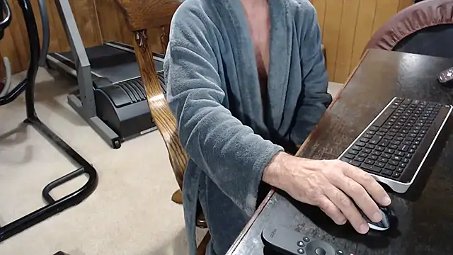 Snapshot of billy471 chatting on 10.17.25 billy471 online show from 10.17.25