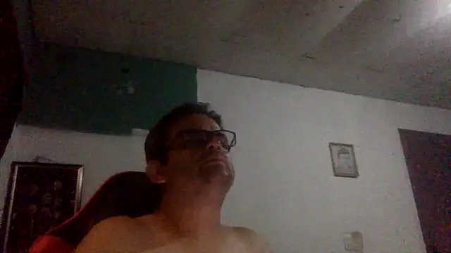 Snapshot of Katracho6969 chatting on 04.27.26 Katracho6969 online show from 04.27.26