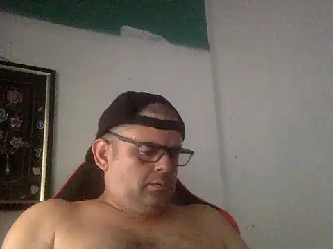 Snapshot of Katracho6969 chatting on 05.02.26 Katracho6969 online show from 05.02.26