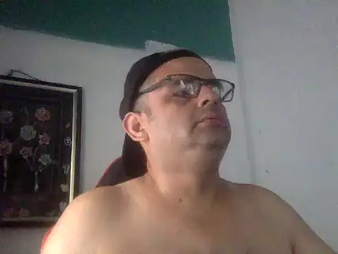 Snapshot of Katracho6969 chatting on 05.03.26 Katracho6969 online show from 05.03.26