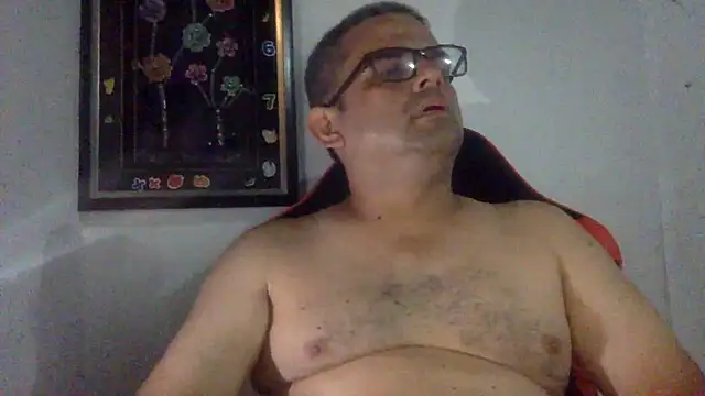Snapshot of Katracho6969 chatting on 05.19.26 Katracho6969 online show from 05.19.26