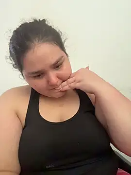 Snapshot of PortuPAWG chatting on 06.18.26 PortuPAWG online show from 06.18.26