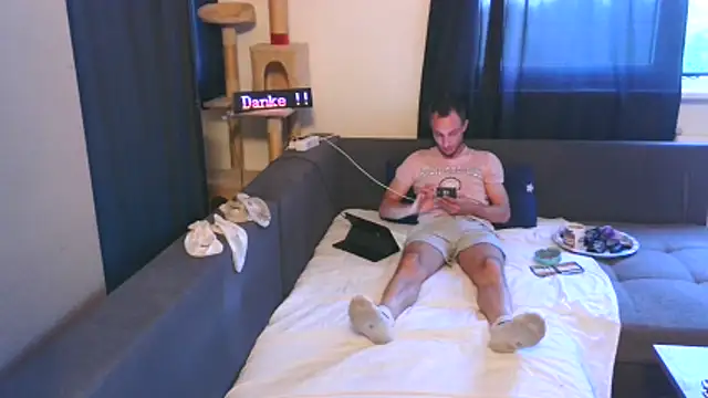 Snapshot of cum2camboys chatting on 06.02.26 cum2camboys online show from 06.02.26
