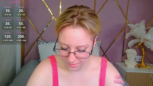 AlexandraGreen online show from 04.11.26