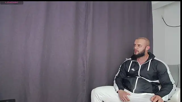 RickyMiami1 online show from 10.28.25