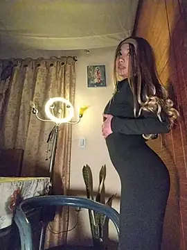 Snapshot of Ella_rr chatting on 01.18.26 Ella rr online show from 01.18.26