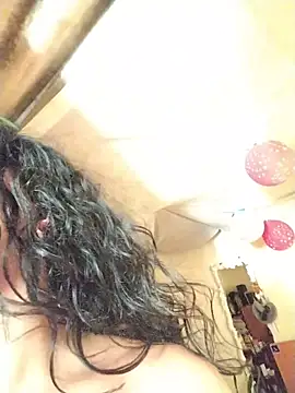 Snapshot of Ella_rr chatting on 02.18.26 Ella rr online show from 02.18.26