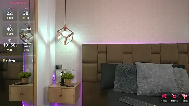 Julieth Rojas online show from 04.04.26