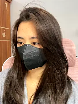 Mochi21 online show from 11.28.25