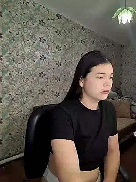 Albi Glow online show from 09.24.25