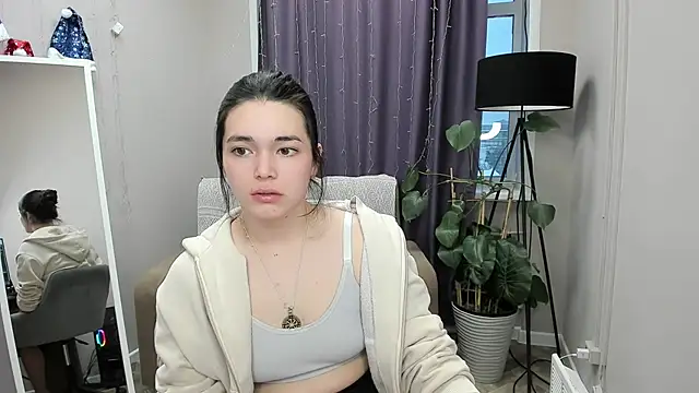 Albi Glow online show from 01.11.26