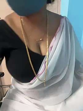 Snapshot of monal_95 chatting on 03.30.26 monal 95 online show from 03.30.26