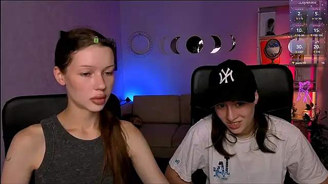 Snapshot of khloebeauty chatting on 07.09.26 khloebeauty online show from 07.09.26