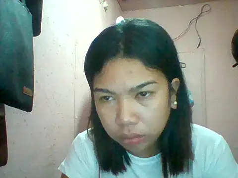 Snapshot of aniya_04 chatting on 09.19.25 aniya 04 online show from 09.19.25