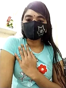 Puja-Rane online show from 11.05.25