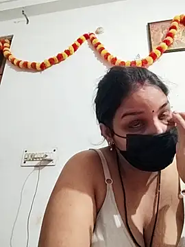 Snapshot of Sexybhabhi6 chatting on 10.08.25 Sexybhabhi6 online show from 10.08.25