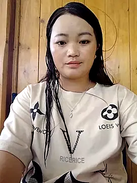 Snapshot of lusy-000 chatting on 09.20.25 lusy-000 online show from 09.20.25