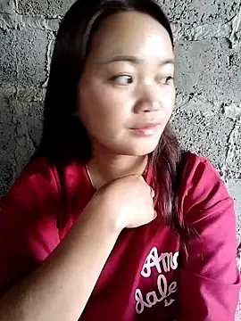 Snapshot of lusy-000 chatting on 10.19.25 lusy-000 online show from 10.19.25