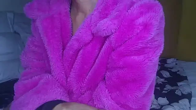 Bella 2025 online show from 07.08.26