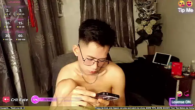 Snapshot of Skinny_CumLoader69 chatting on 06.26.26 Skinny CumLoader69 online show from 06.26.26